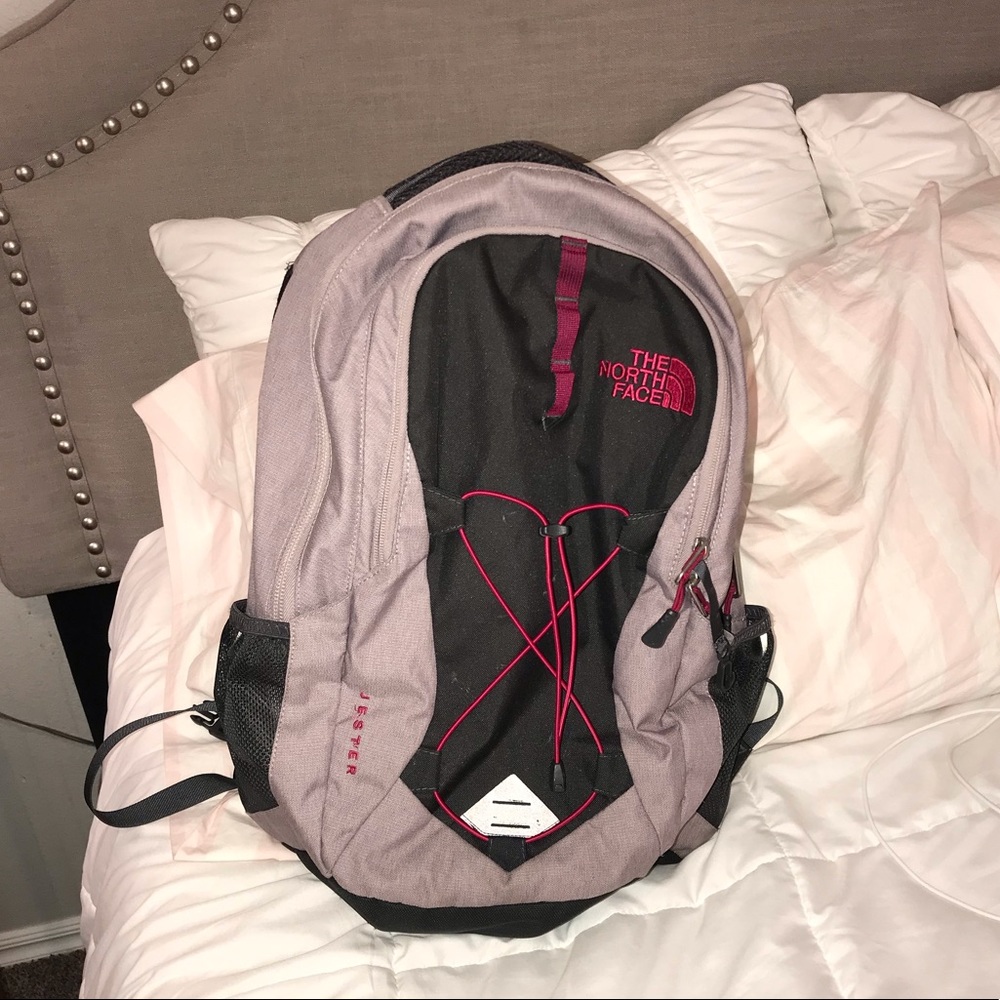 women’s/girls North face backpack